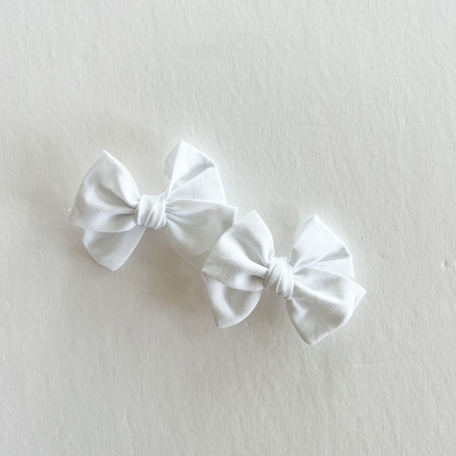 White Mini Bow Set