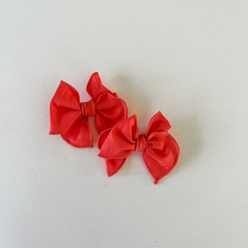 Bright Coral Mini Fable Bow Set || Serged