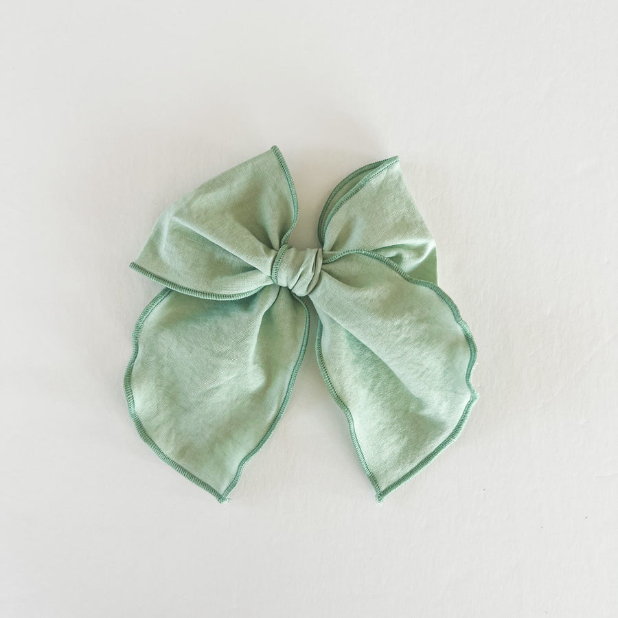 Green Fable Bow || Serged