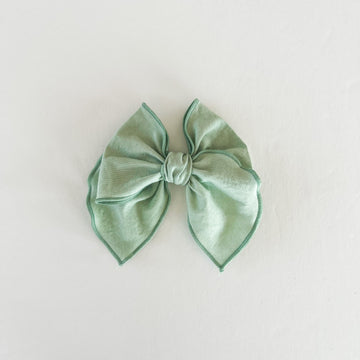 Green Midi Fable Bow || Serged