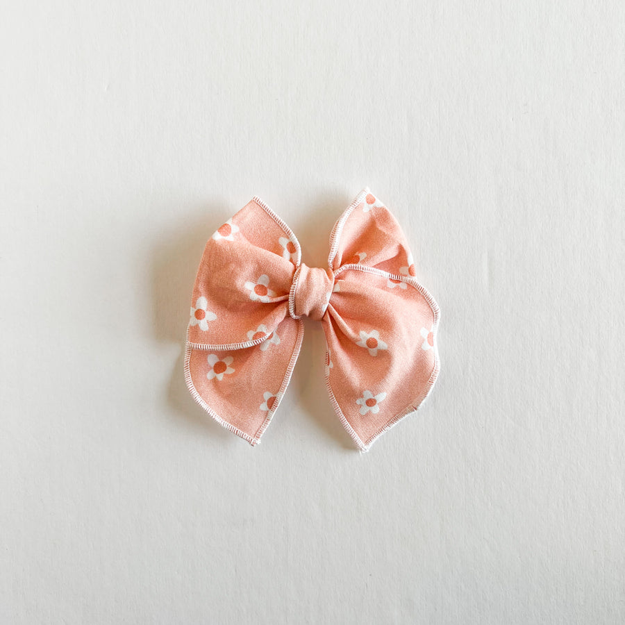 Pink Daisies Midi Fable Bow || Serged